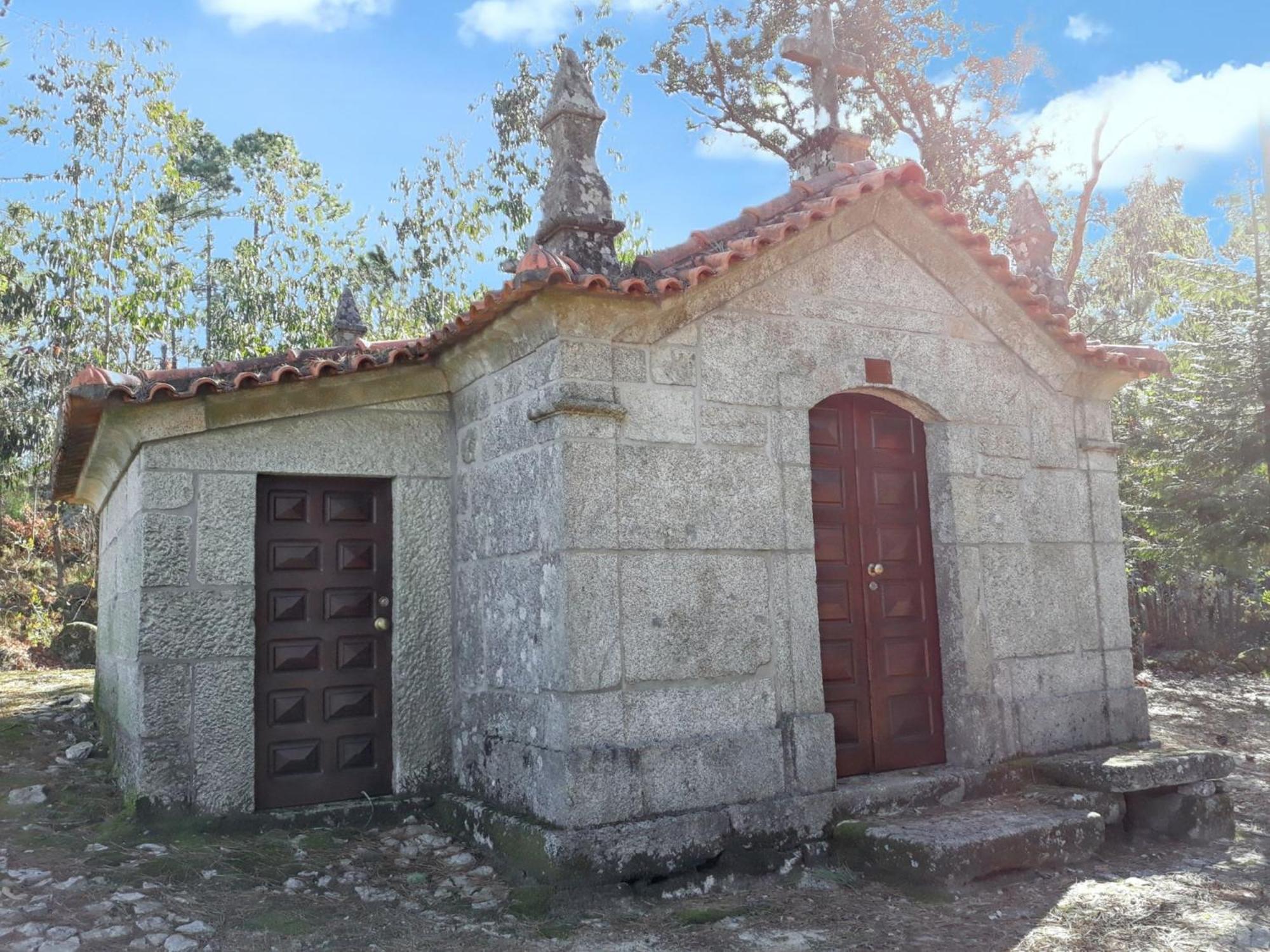 Вілла Welcoming House With Mountain View In Agueda Shared Pool Urgueira  Екстер'єр фото